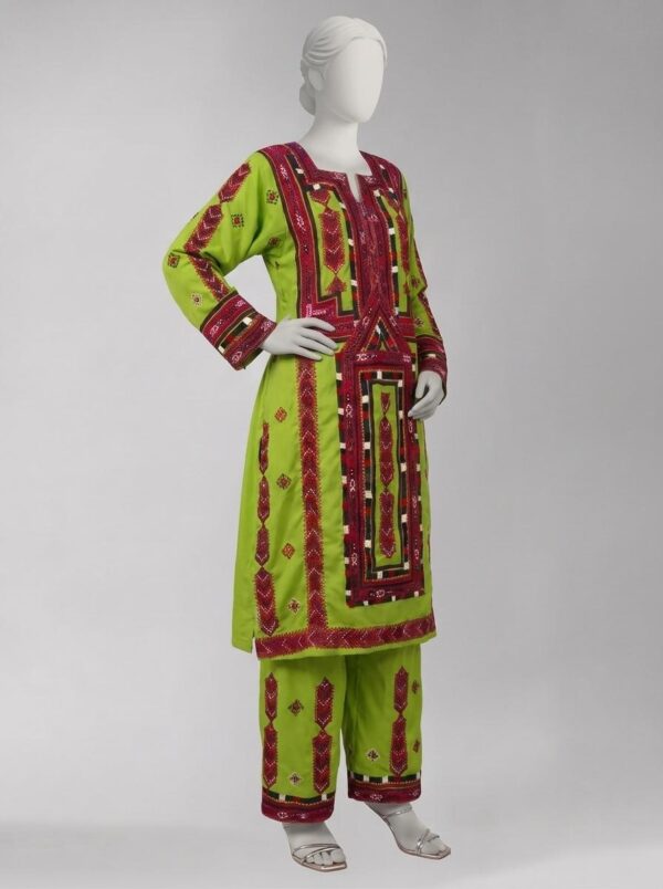 Hafth Ranga Mosaam