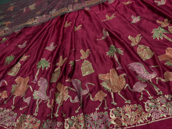 Ostrich on Red Unstitched